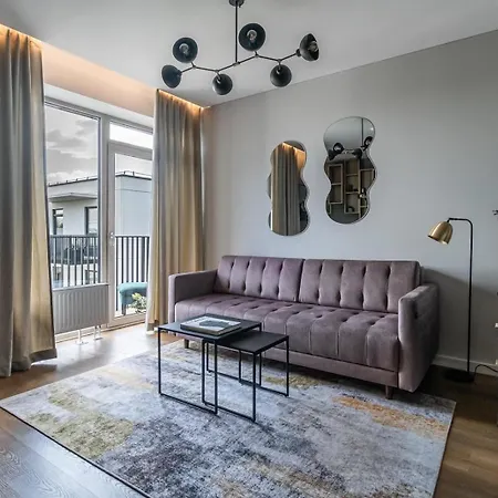 Modern Cozy In Baltupiai Near Ozas Park & Center
