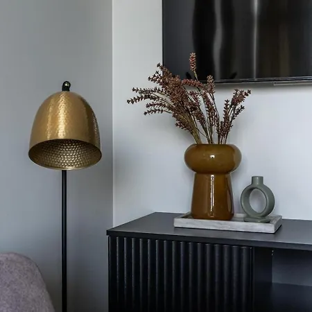 Modern Cozy In Baltupiai Near Ozas Park & Center